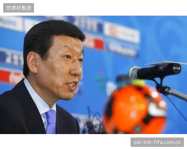 长途旅行和封闭环境考验球员心理，韩国队通过专业心理疏导维持团队高昂士气。